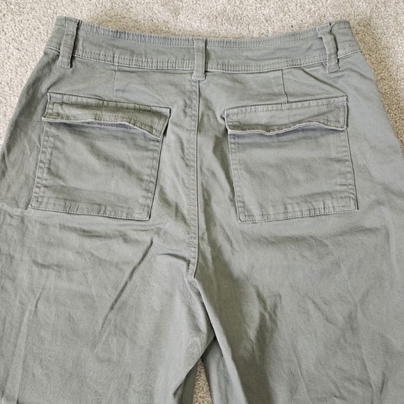 Women's High-Rise Utility Ankle Pants - A New Day Green Size 8 - Picture 4 of 7